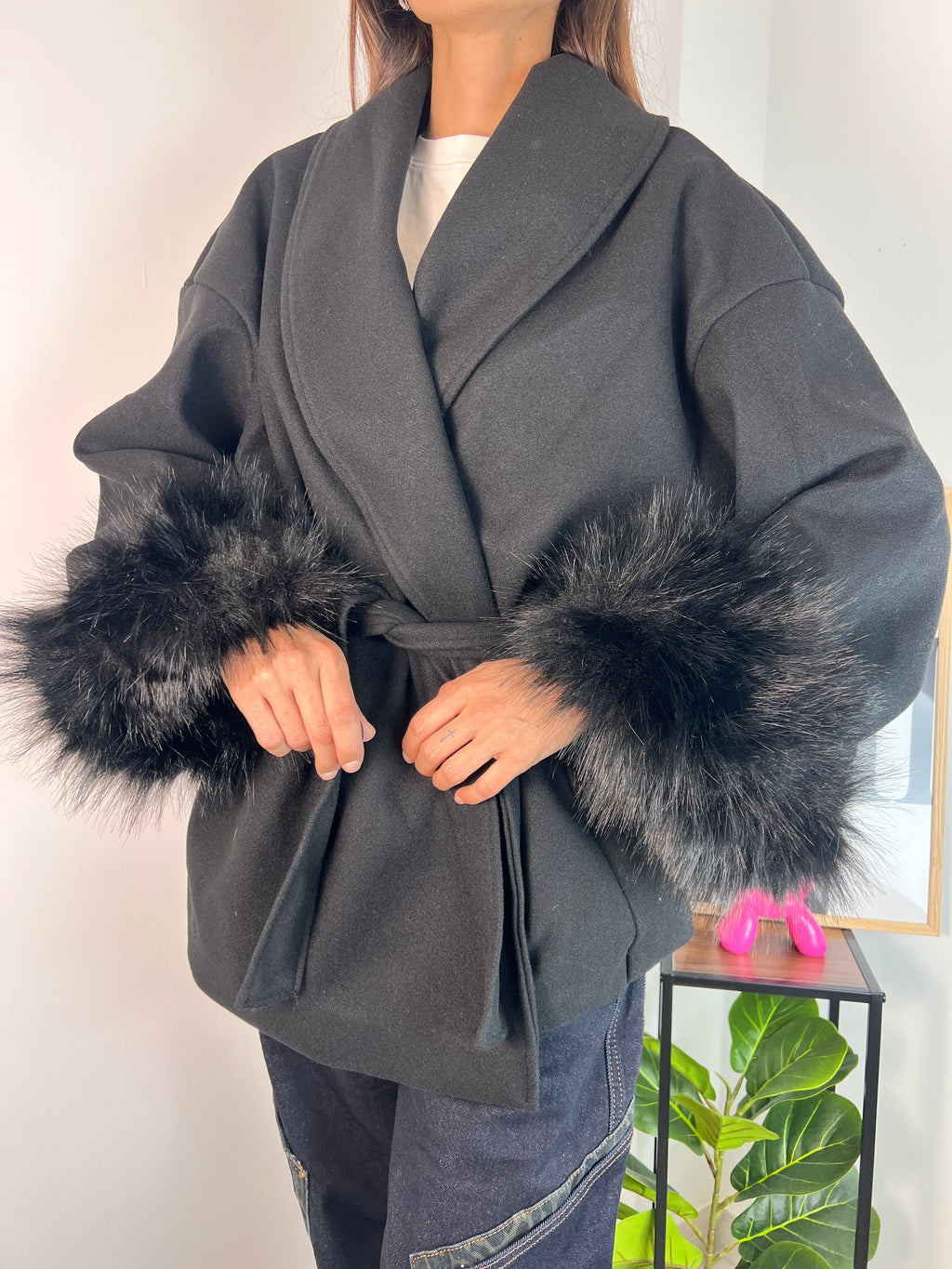Cappotto Nero Peloso