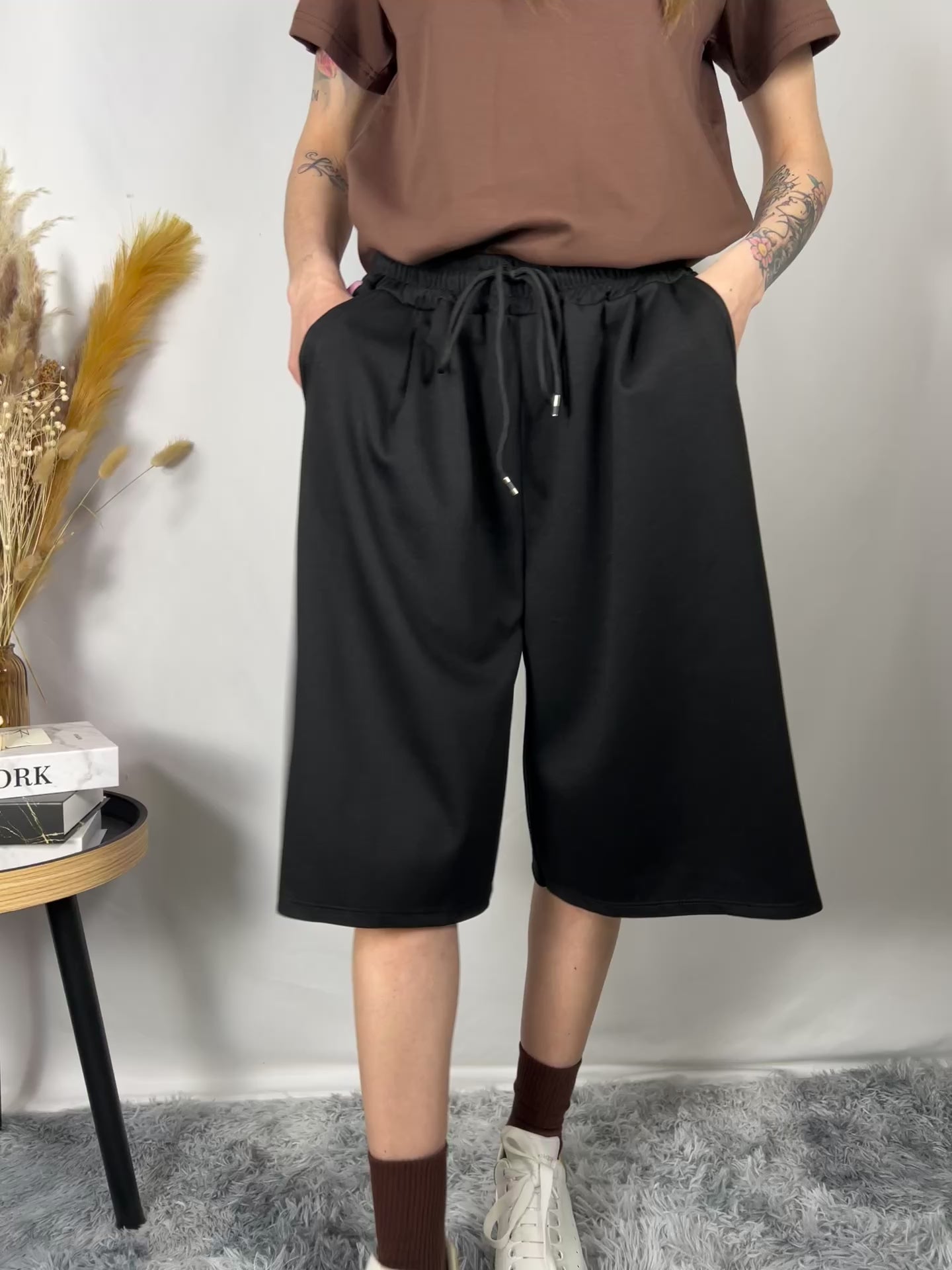 Bermuda Fluffy Black